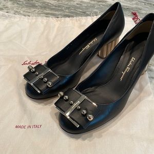 Salvatore Ferragamo gold heel bow pumps